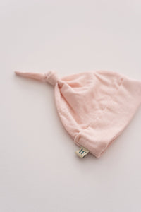 Merino Baby Knot Hat: 0-3m + 3-6m